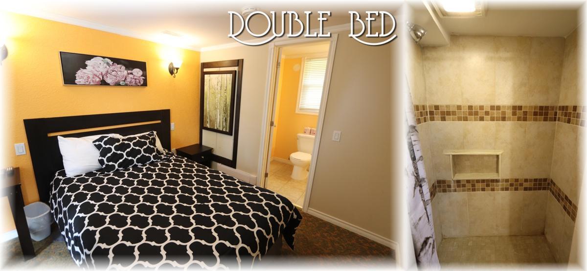Twin Peaks Motel Napanee Exteriér fotografie
